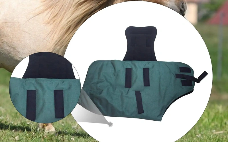 premium-waterproof-winterhorseblanket-for-equines