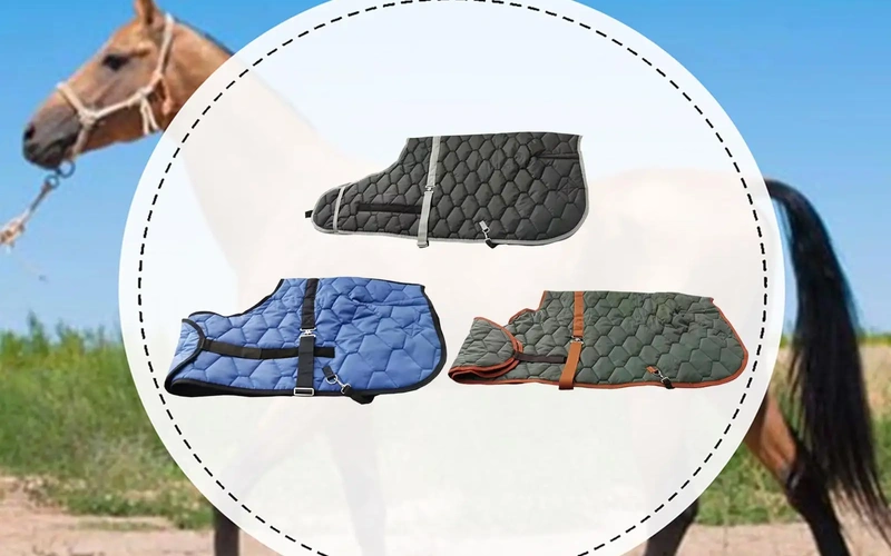 waterproof-winterhorseblanket-with-leg-straps