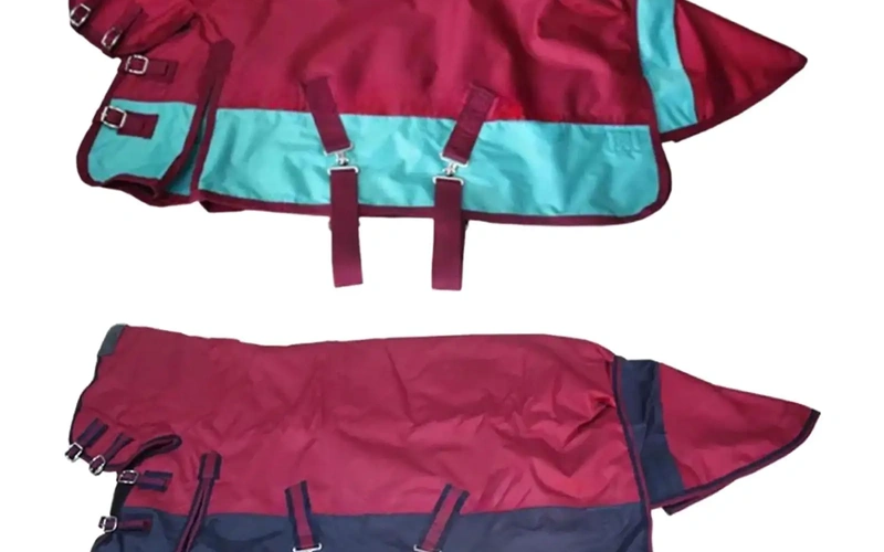 waterproof-winterhorseblanket-with-neck-cover